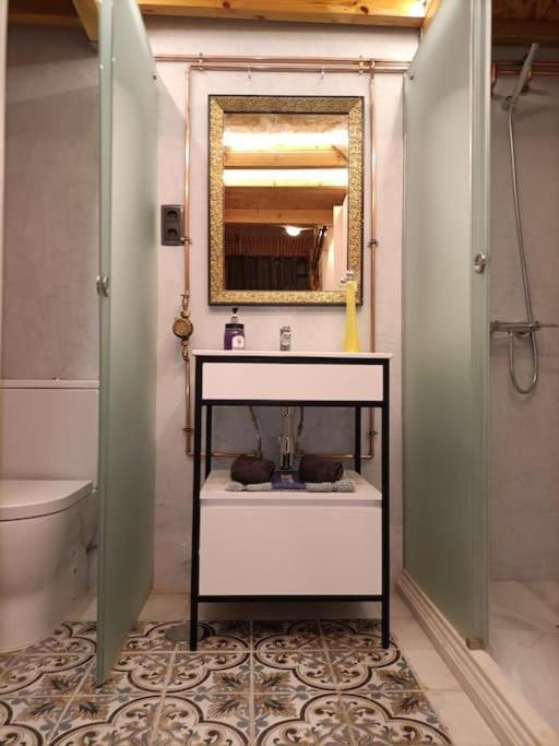 Refuge In Madrid Apartman Kültér fotó
